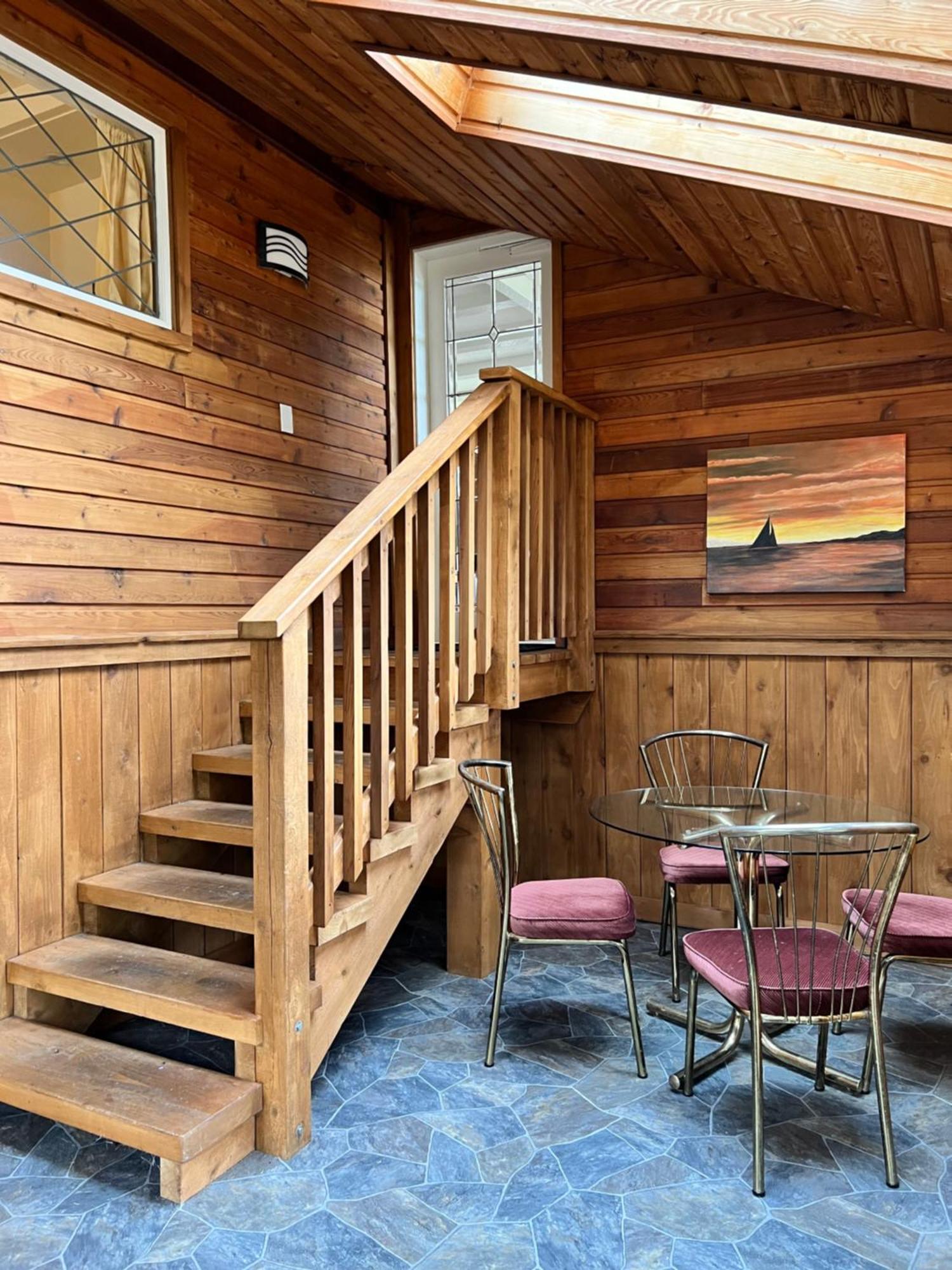 Sea Edge Motel Парксвилл Экстерьер фото